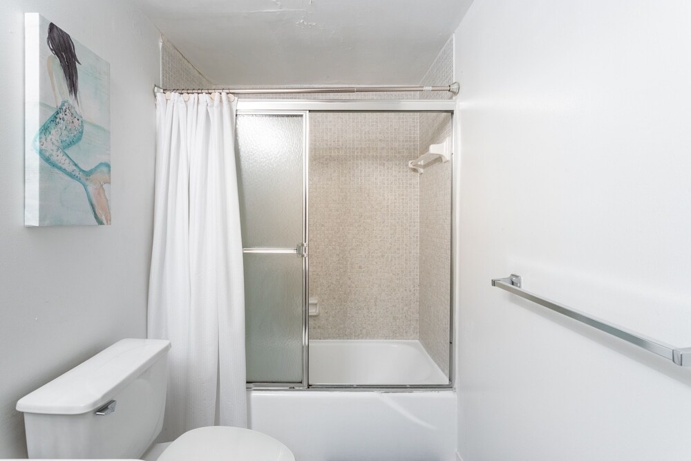 Wonderful 1BR Ocean Reserve Sunny Isles beach by RedAwning