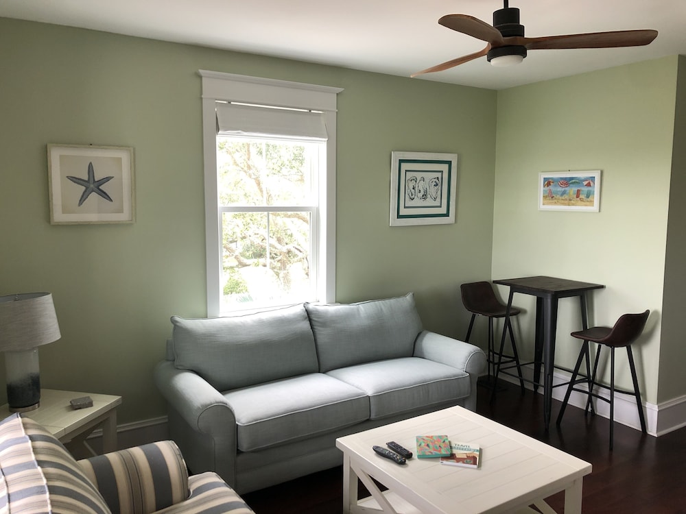 The Folly River Flat at Folly Beach -  Luxury Apartment  