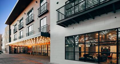 Colton House Hotel