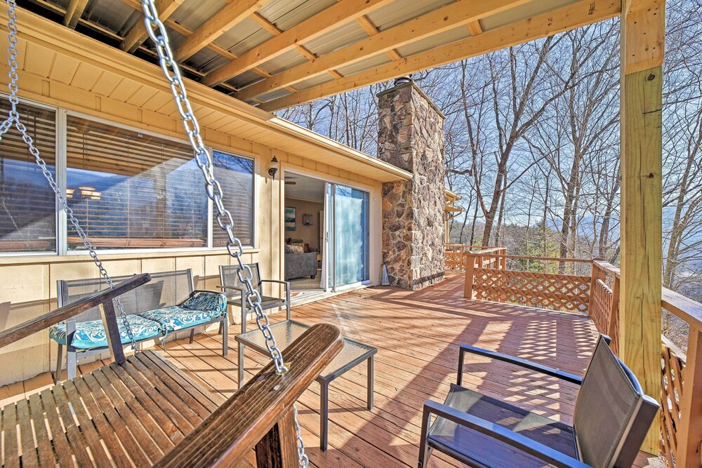 Mountain-View Maggie Valley House w/ Spacious Deck