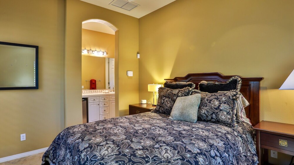 Stunning PGA WEST home on the golf course with POOL 3bedroom 227806