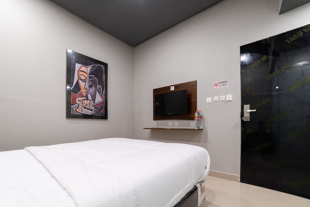 Photo - Glamour Hotel and Spa