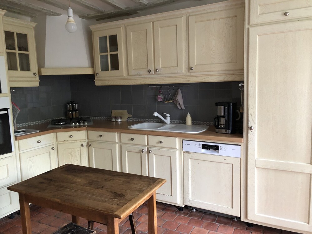 Chez Maya Appartement Avec Jardin Au Bord De Seine In Conflans Sainte Honorine Hotel Rates Reviews On Orbitz