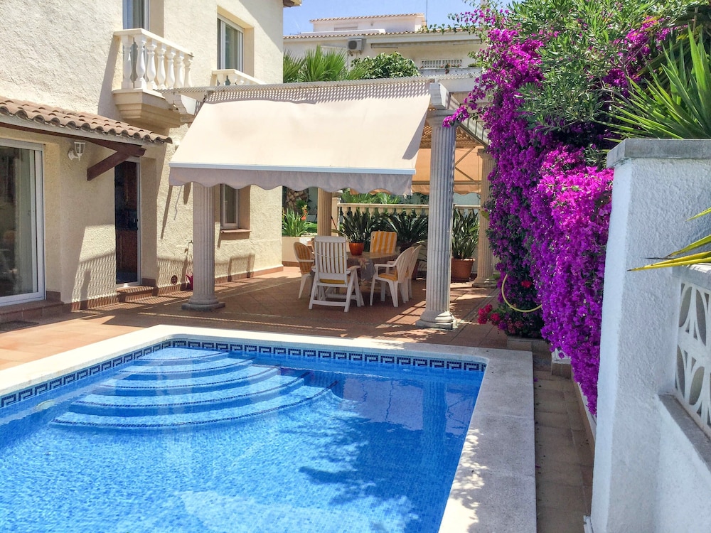 Villa Emperor By Hello Apartments Sitges Sant Pere De Ribes Esp Best Price Guarantee Lastminute Com Au