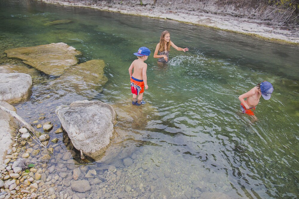 Private Nueces River Ranch 110 mi W. of San Antonio,TX. FISHING