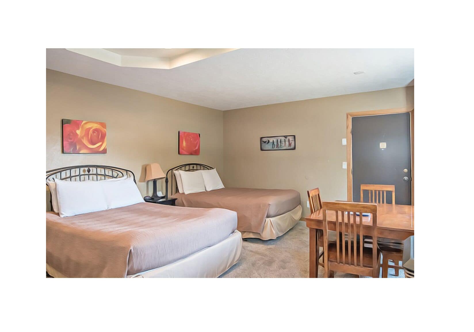 Close to Glacier Park-moose Drool Apartment in Whitefish, United States