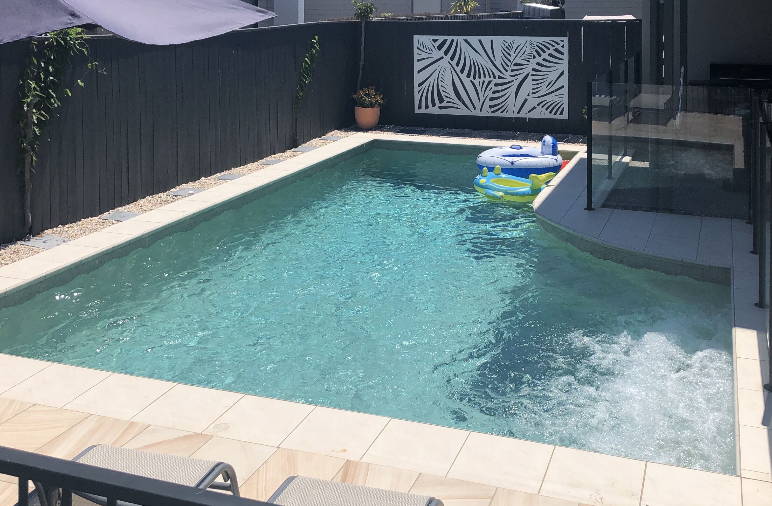 Pristine Beaches, Private Heated Pool and pet Friendly