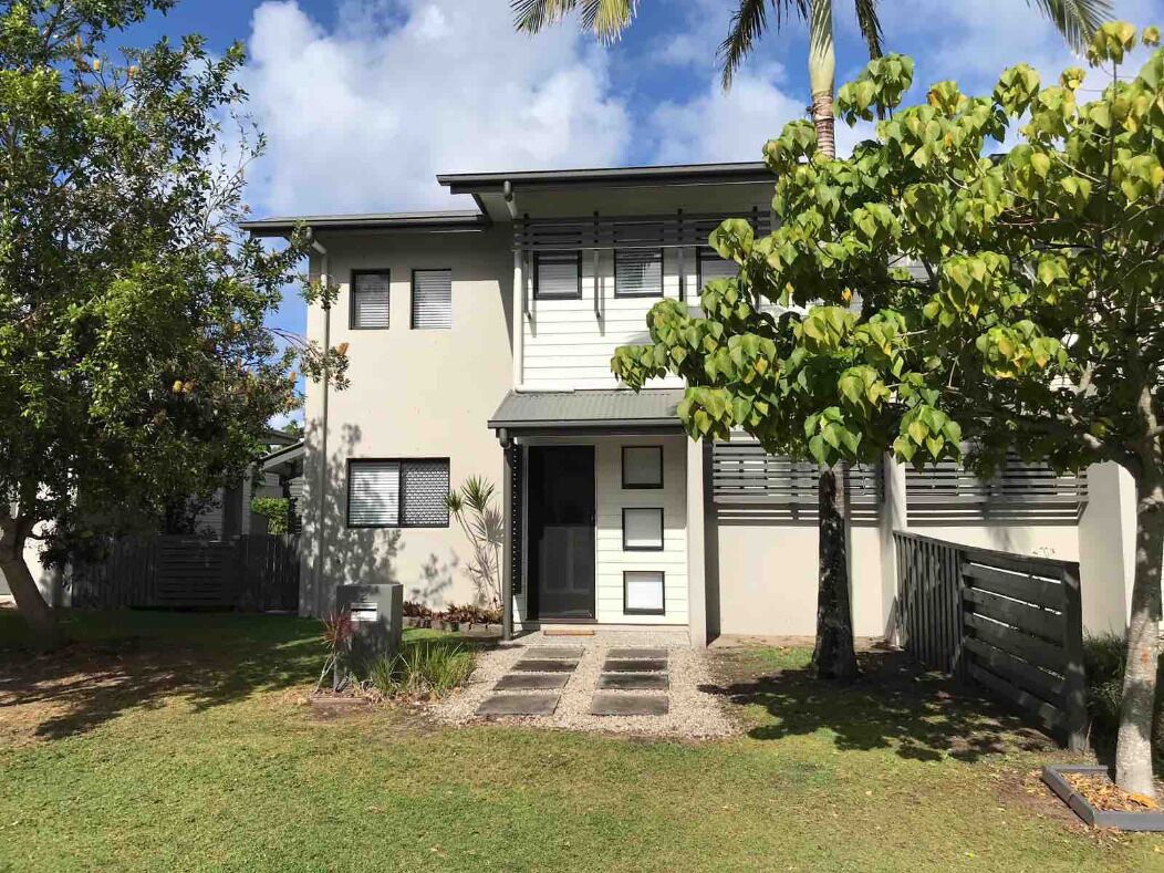 Pristine Beaches, Private Heated Pool and pet Friendly