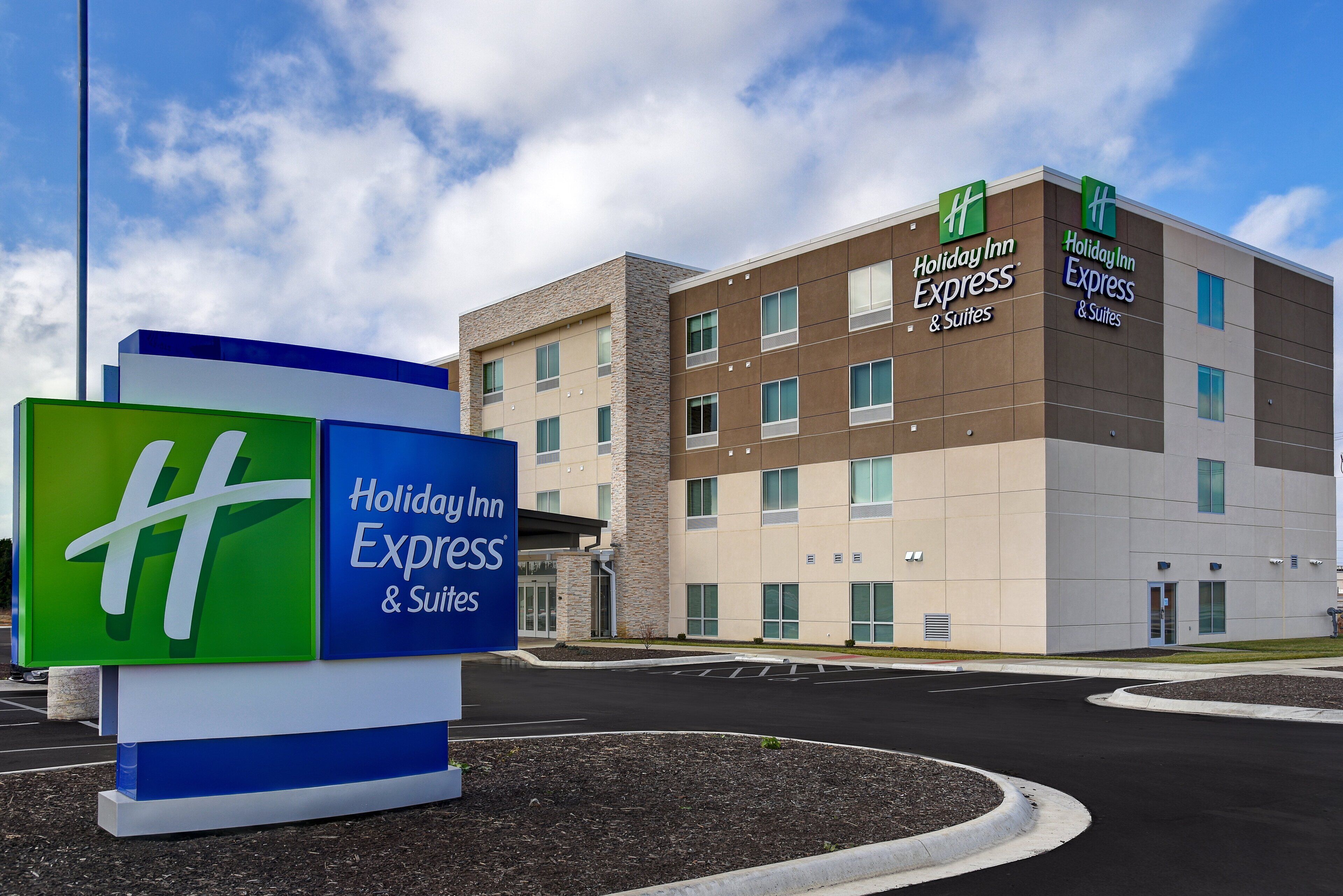 Holiday Inn Express Ottawa in Ottawa, United States