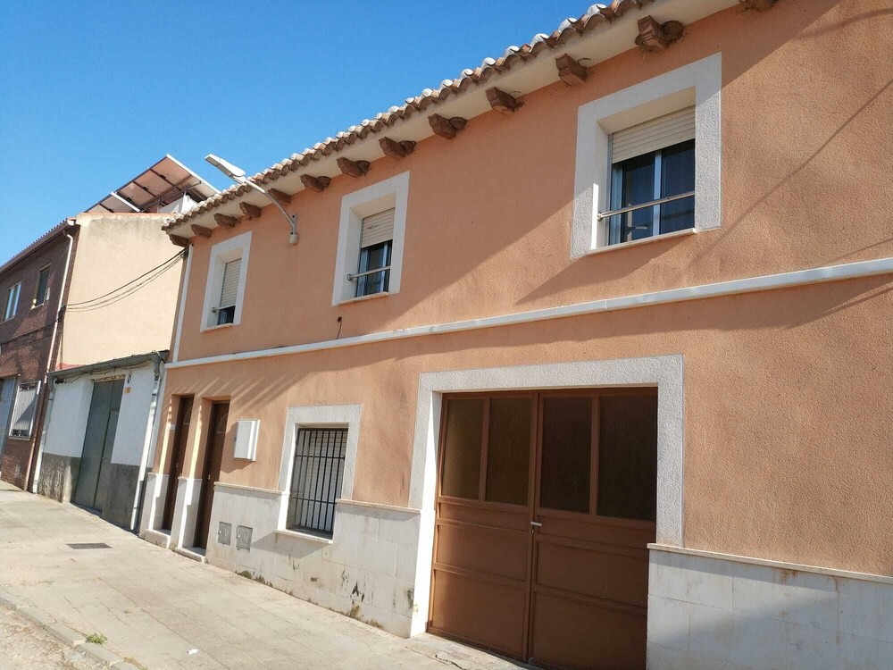Casa Rural Villadaniela In Chinchilla De Monte Aragon Hotel Rates Reviews On Orbitz