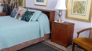 2 bedrooms, iron/ironing board, Internet, linens
