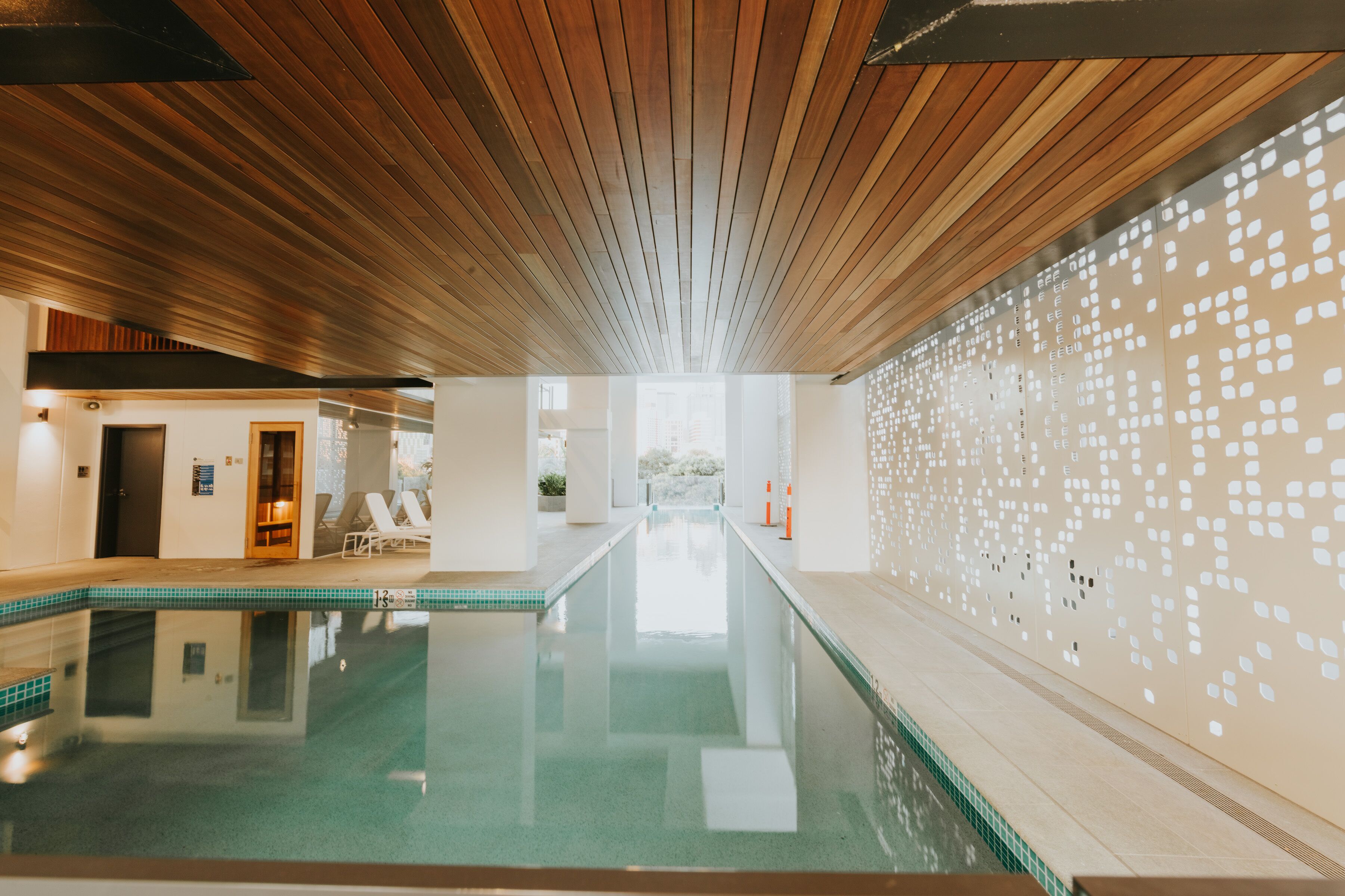 Gorgeous 2 Bed Apt-amazing Location, Free Parking