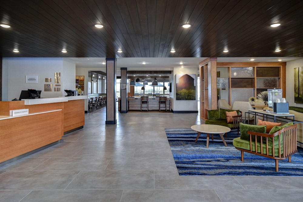 Lobby, Fairfield Inn & Suites by Marriott Grand Rapids Wyoming