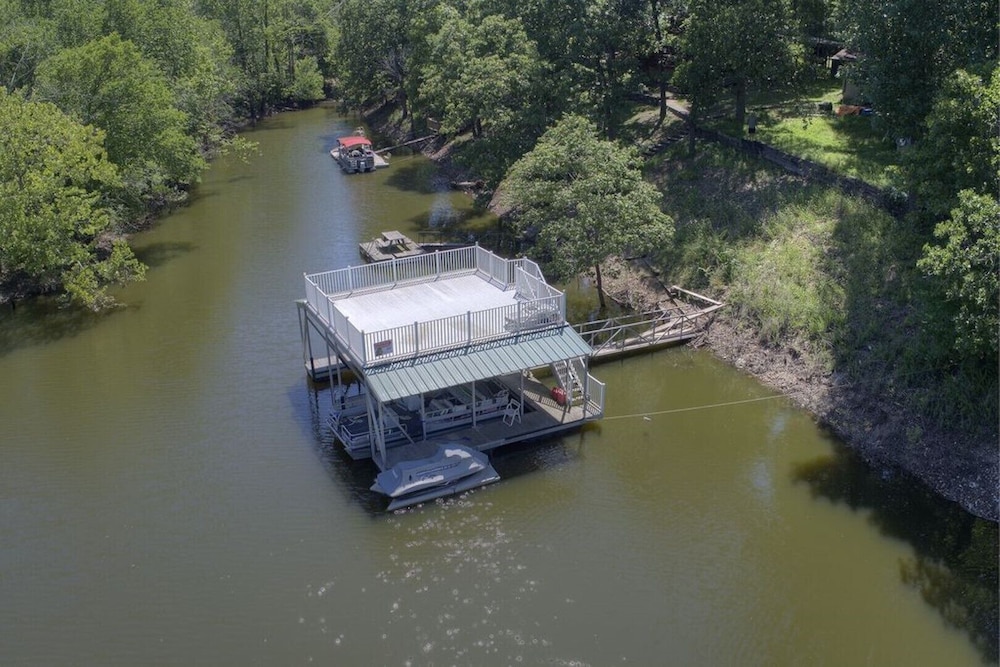 Grand Lakeside Escape with Double Decker Dock! 