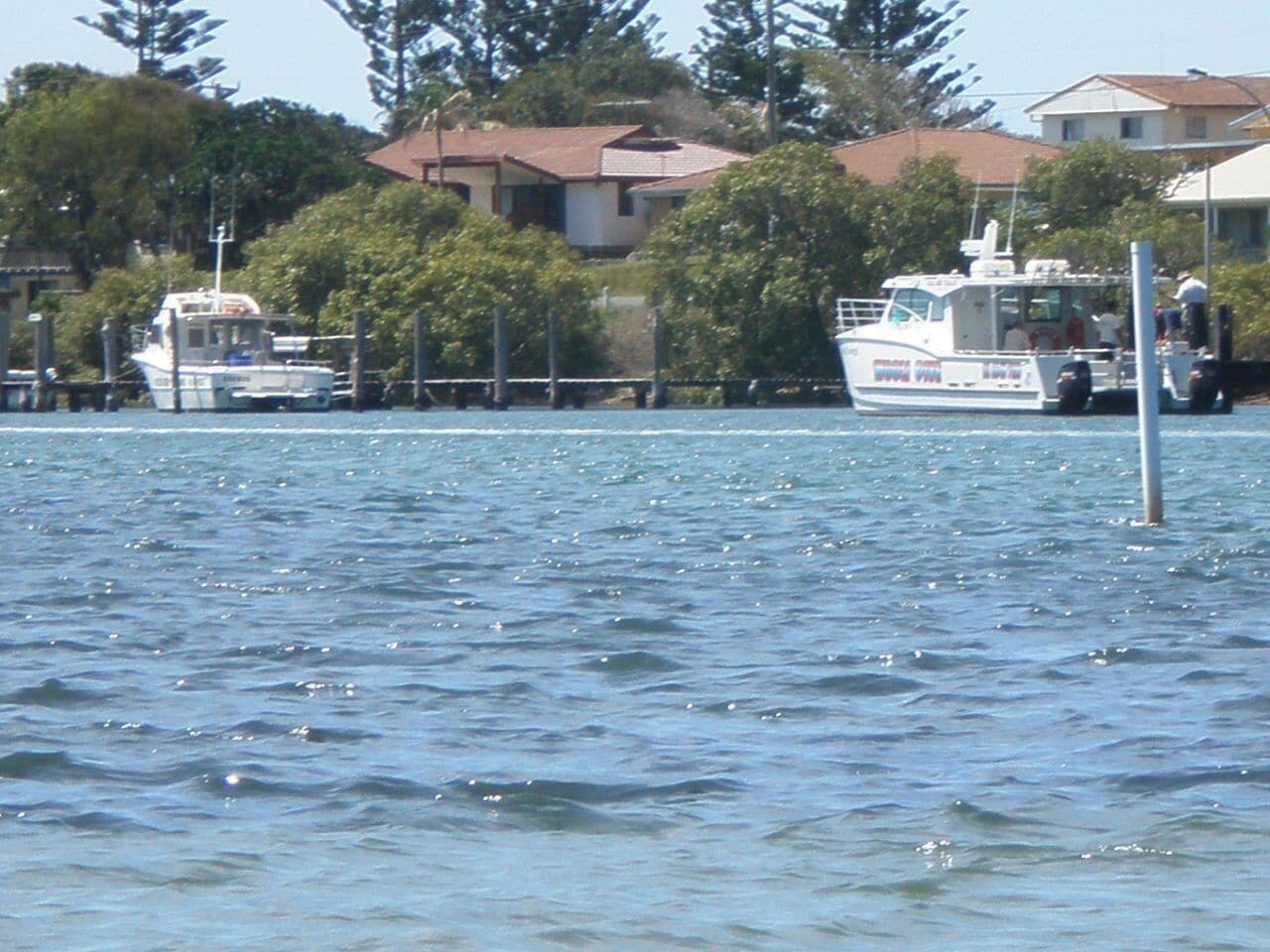 Pandanus First Floor 2 Bedroom Air-con Self-contained Apartment River Views