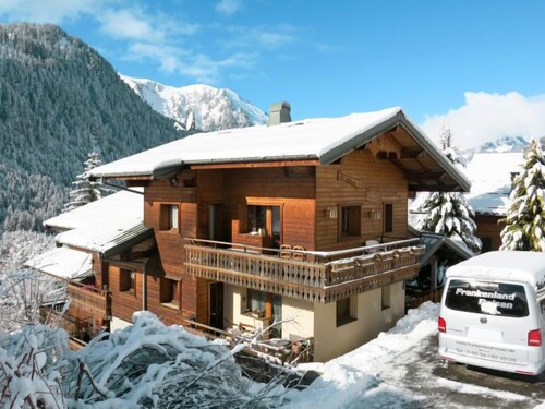 La Chapelle D Abondance Apartment Sleeps 8 With Free Wifi In Chatel Hotel Rates Reviews On Orbitz