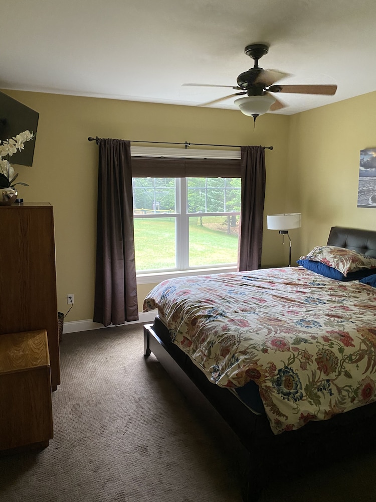 Private Apt in Scarborough Near Portland and Maine Beaches