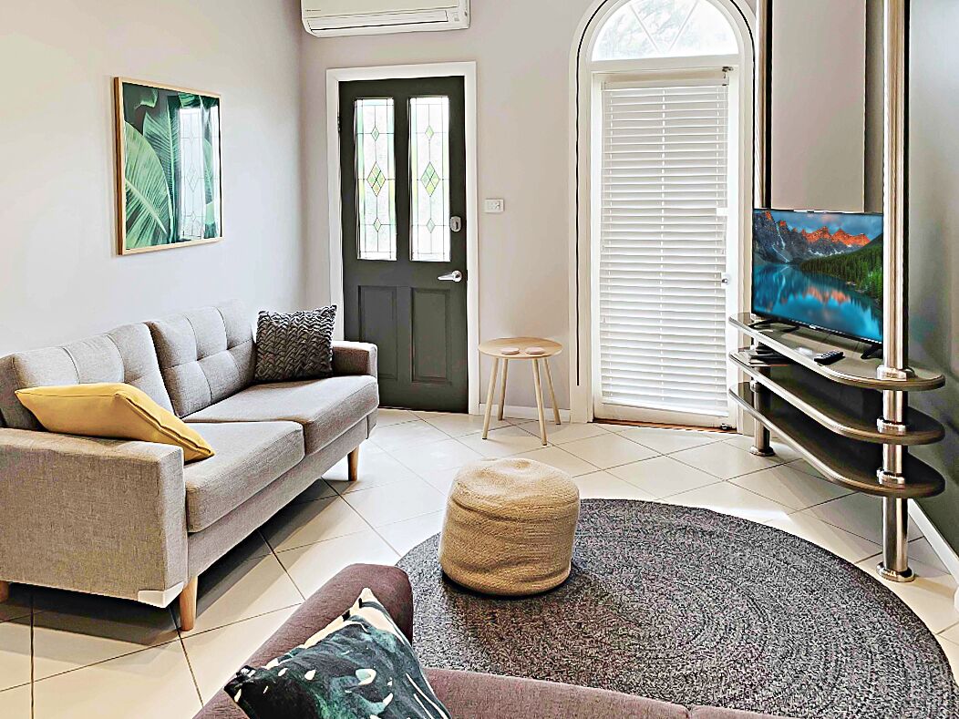 Bright 3-bedroom Apartment - Central Armidale