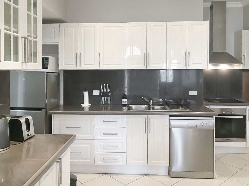 Bright 3-bedroom Apartment - Central Armidale