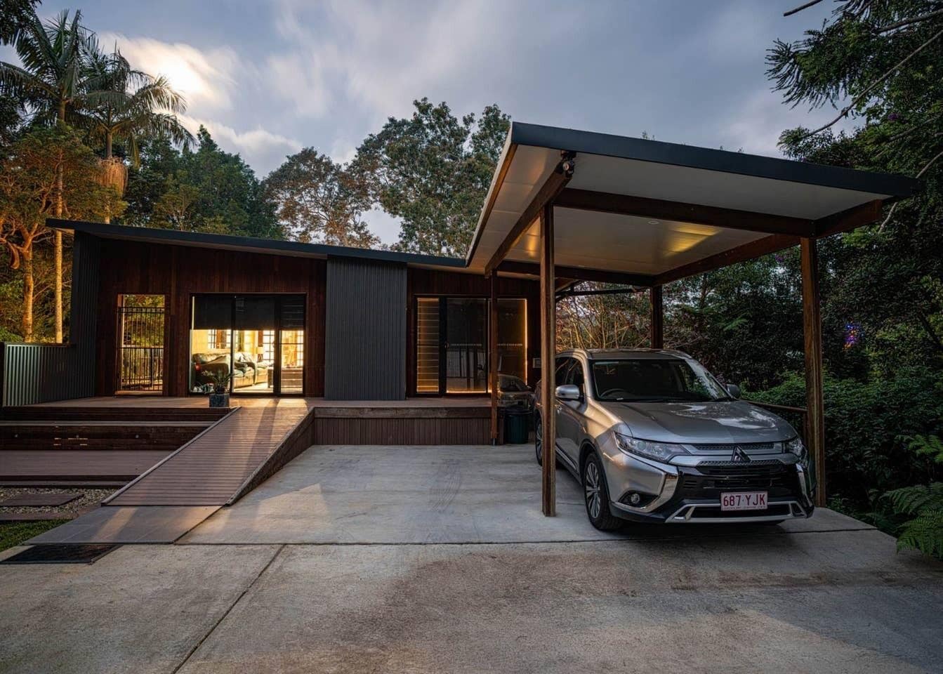 Luxury Accomodation in Rainforest Retreat