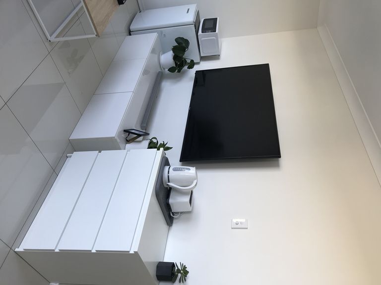 Private & modern guest suite