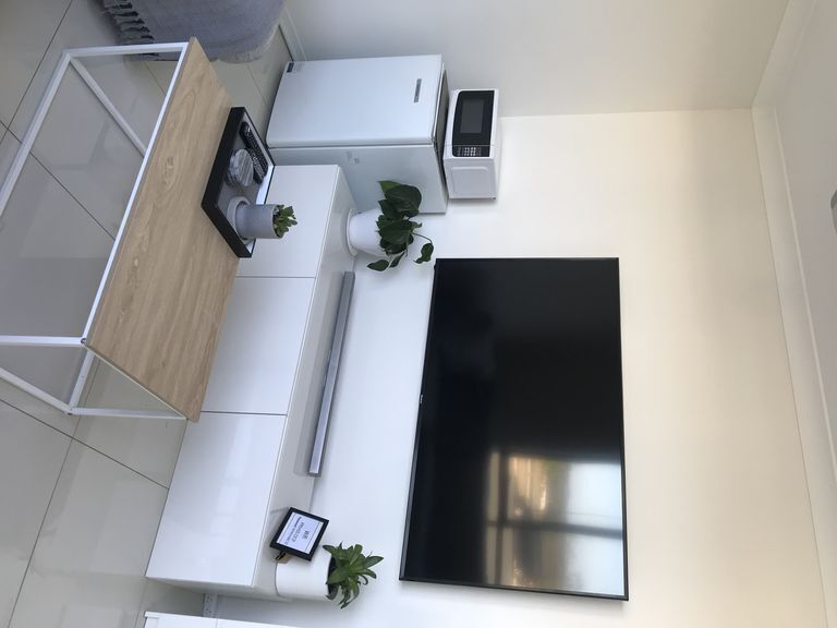 Private & modern guest suite