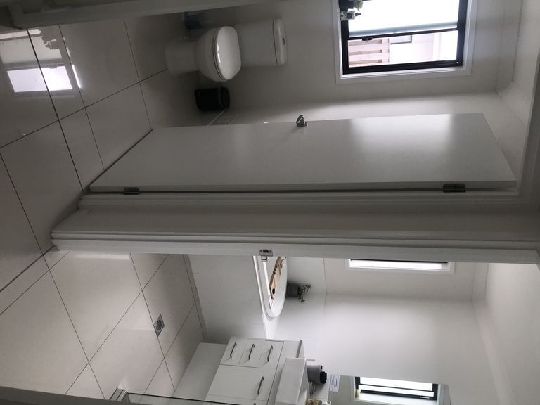 Private & modern guest suite