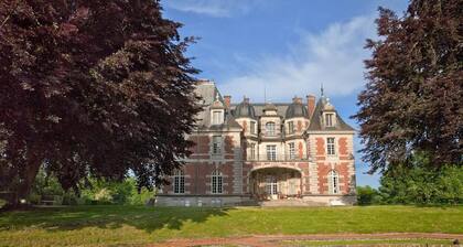 Château de Joyeux - Gîtes