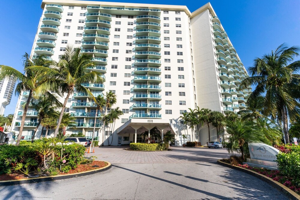 Spacious Luxury Condos Sunny Isles beach by RedAwning