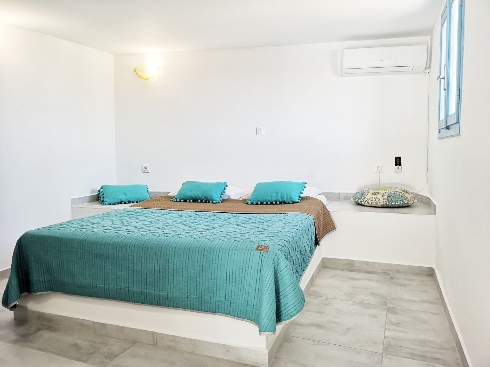 Couple Suite Greek Style Black Beach 2020 Room Prices 83 Deals Reviews Expedia