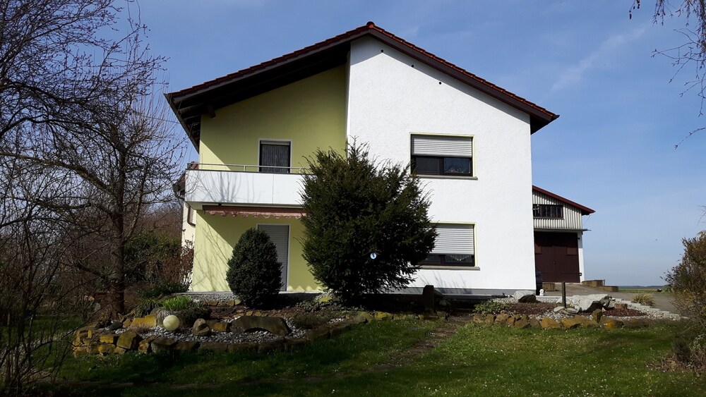 Ferienwohnung Gab Bohm In Niederwerrn Hotel Rates Reviews On Orbitz