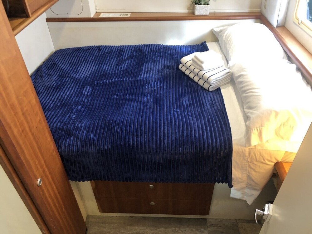 2 Bedroom Yacht in Downtown Tampa in Tampa | Best Rates ...