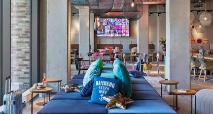 Moxy Hamburg City