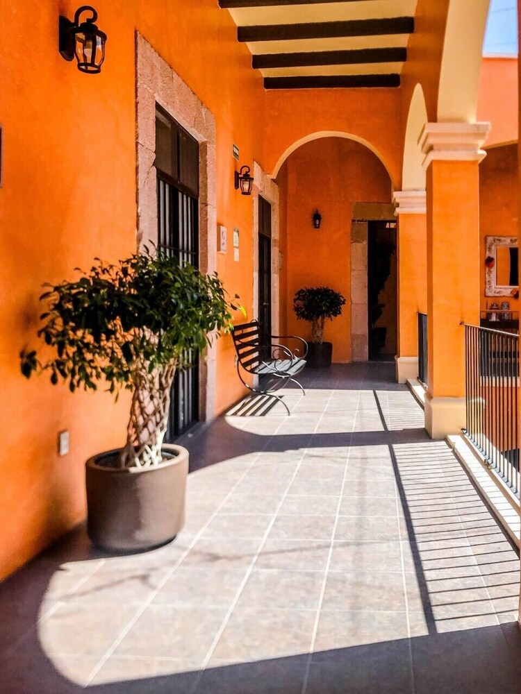 Hotel Mesón Santa Clara