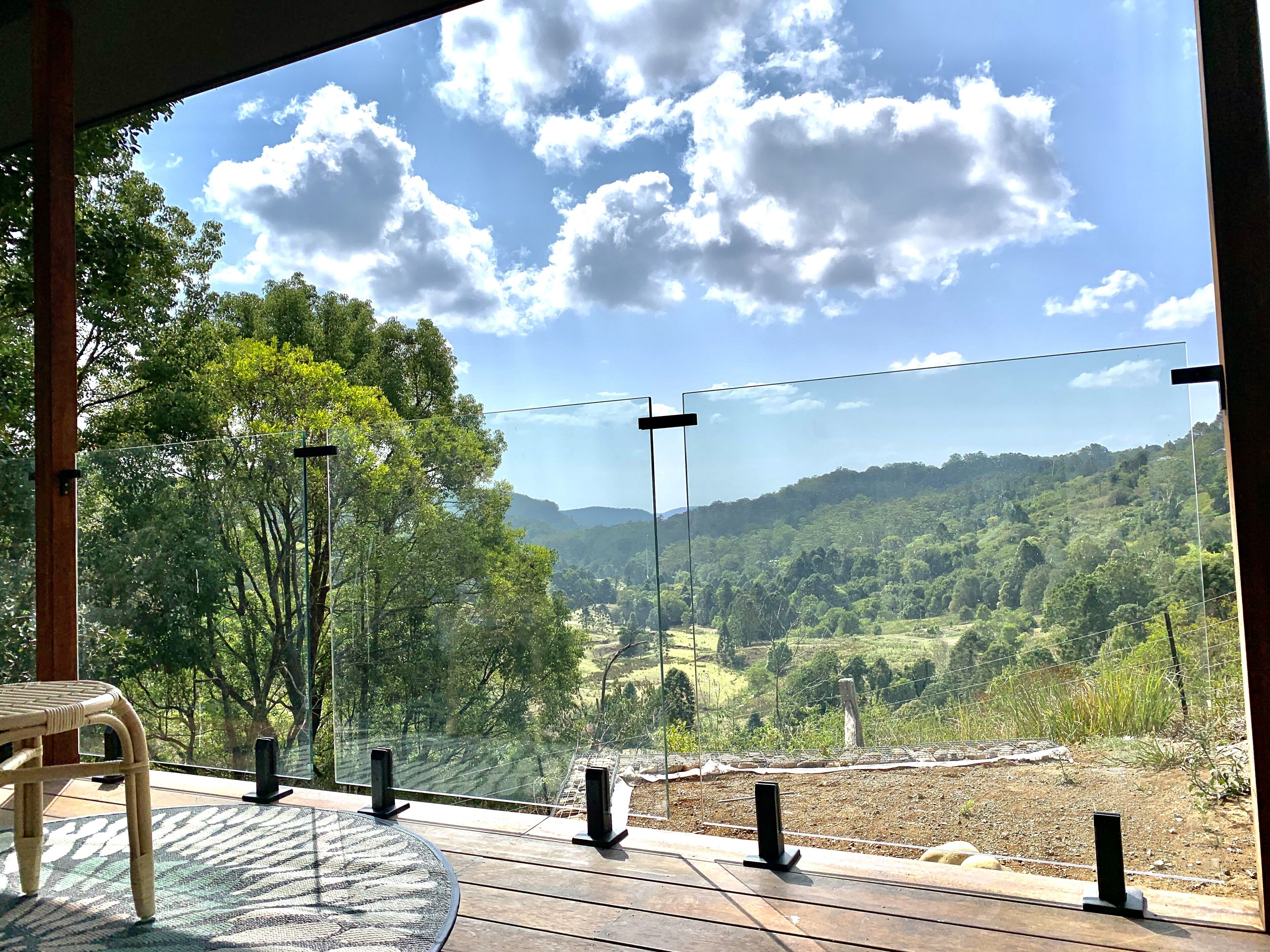 Fletchers Ridge Luxury Cabin, Fireplace, Valley Views, Full Kitchen, Pets Ok!