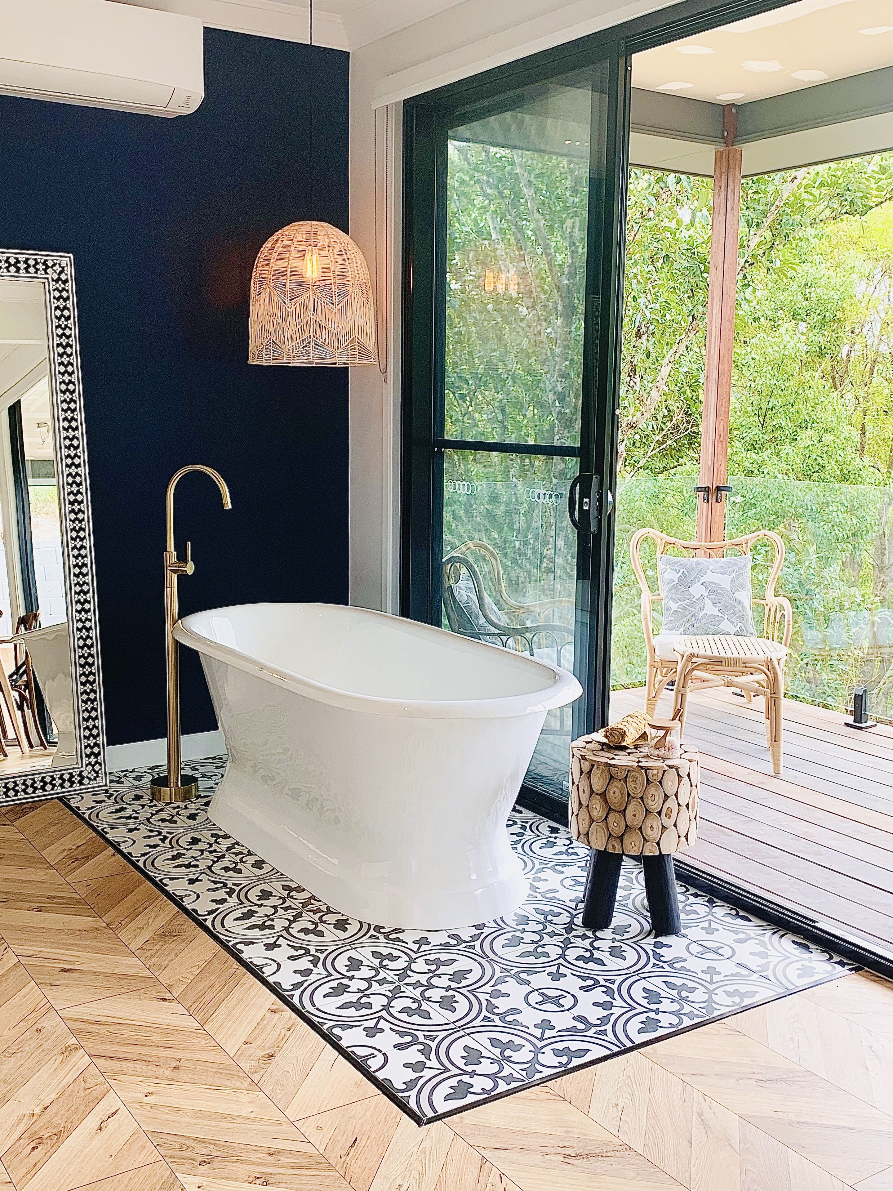 Fletchers Ridge Luxury Cabin, Fireplace, Valley Views, Full Kitchen, Pets Ok!