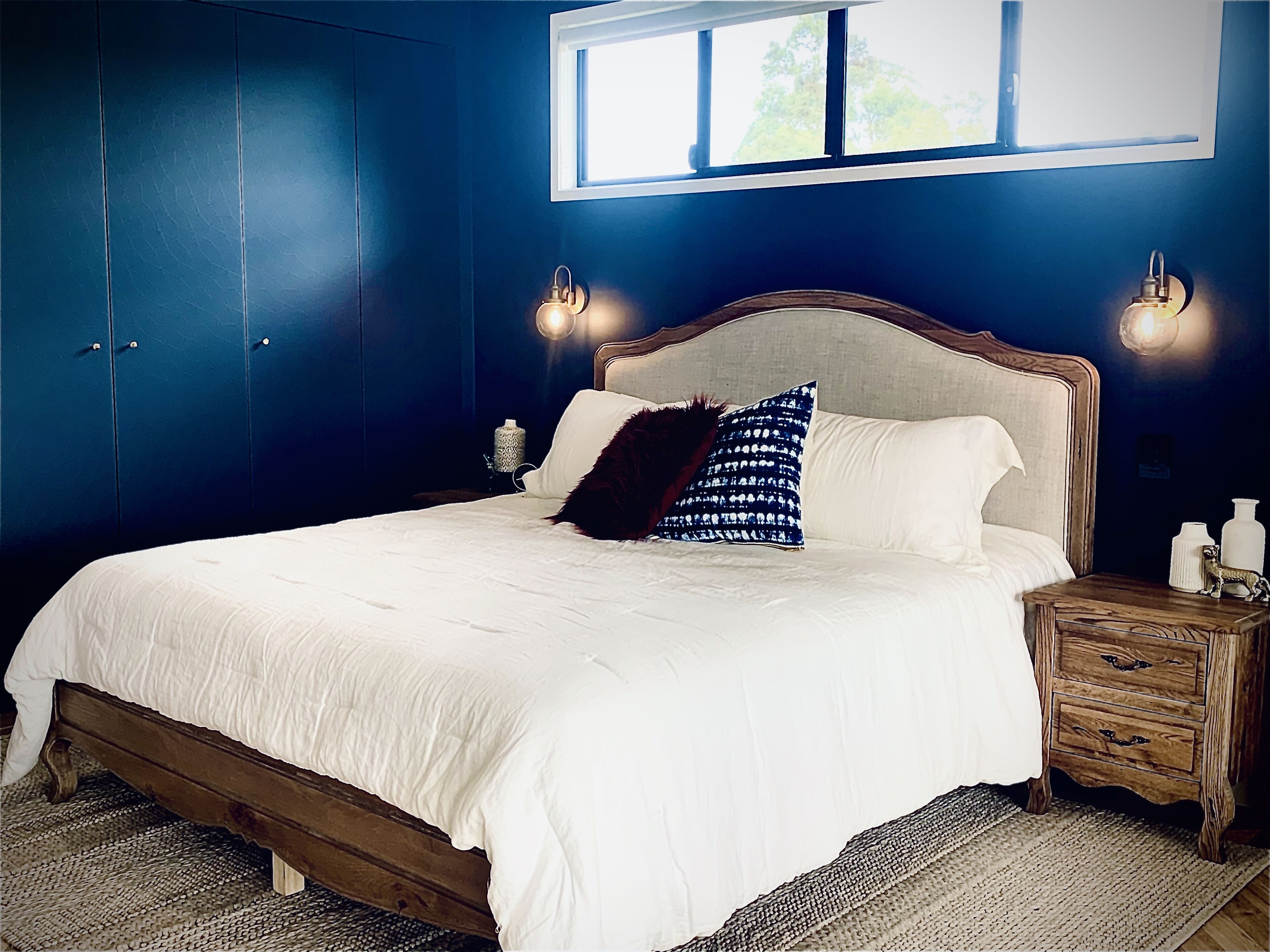 Fletchers Ridge Luxury Cabin, Fireplace, Valley Views, Full Kitchen, Pets Ok!