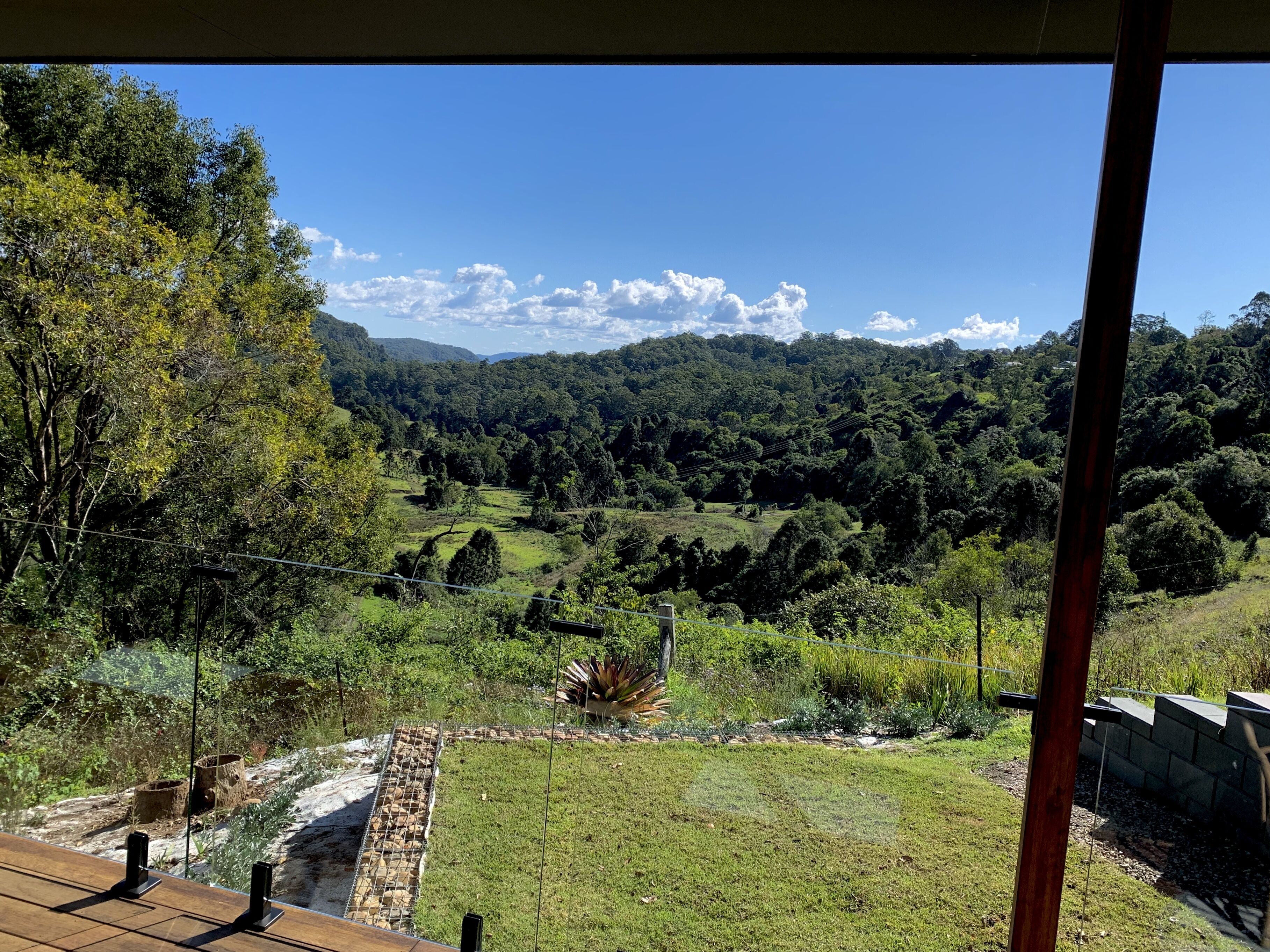 Fletchers Ridge Luxury Cabin, Fireplace, Valley Views, Full Kitchen, Pets Ok!