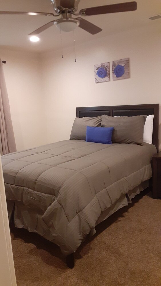 Updated and Modern 1bedroom in Baton Rouge, Baton Rouge Room Prices