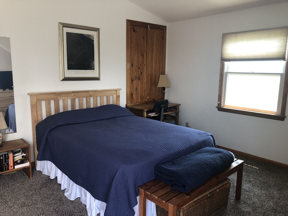 Amazing Marsh Views, Short Stays Allowed Ocracoke Vrbo