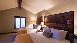 Premium bedding, in-room safe, iron/ironing board, free WiFi
