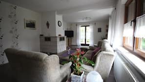 42-Zoll-Flachbildfernseher mit Satellitenempfang, Fernseher