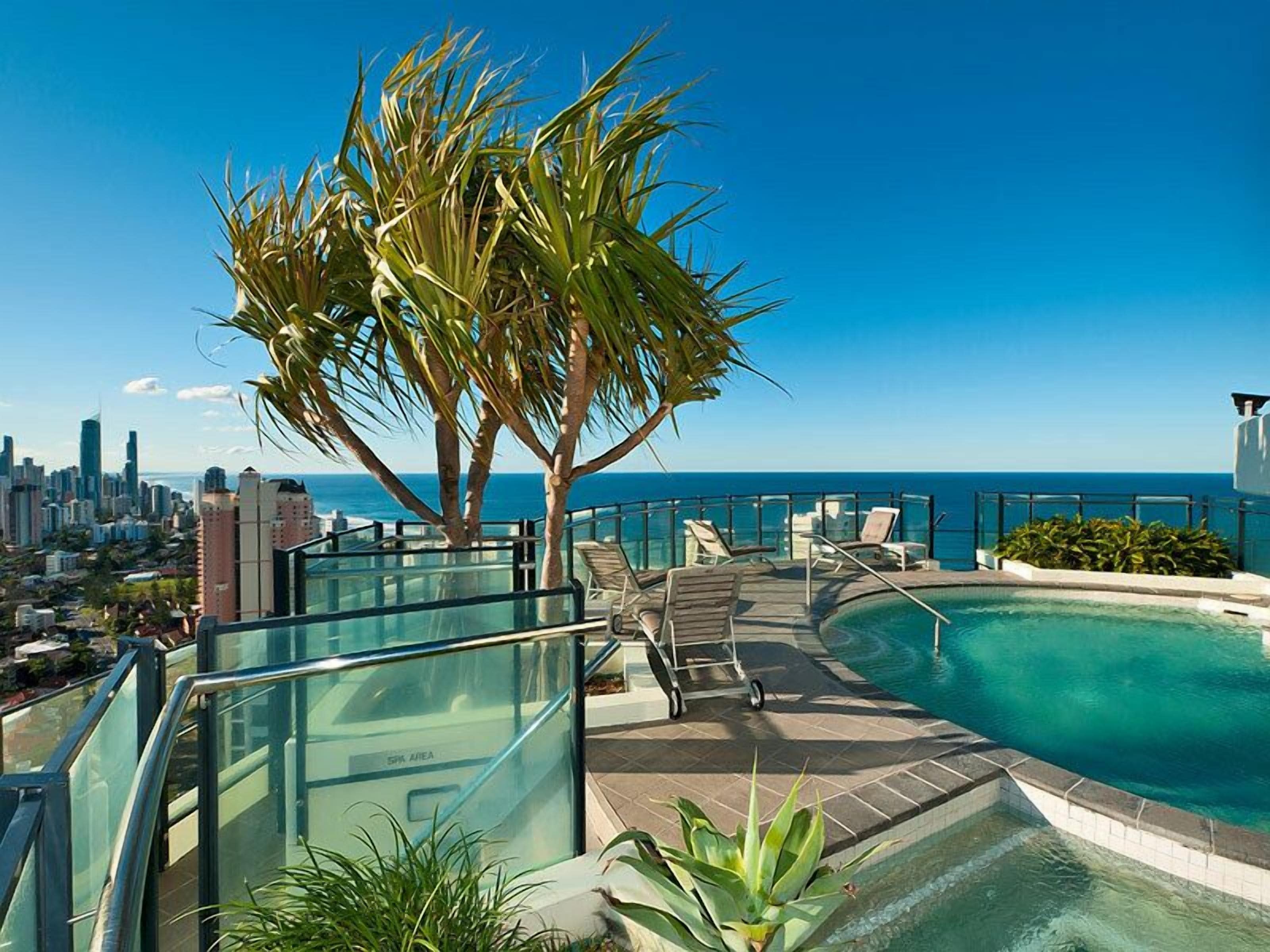 Wave Apartments Broadbeach