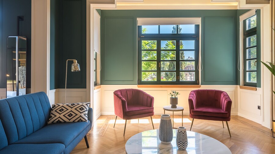 Moon & Stars Boutique Hotel