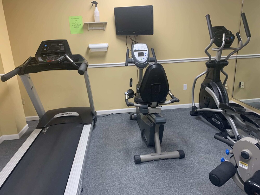 Daytona Beach Ocean Front with heated pool (UNIT 202)