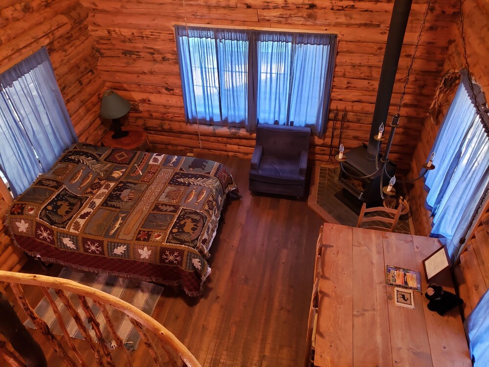Circle Pine Ranch "The Real Log Cabin Experience" in Alpine Best