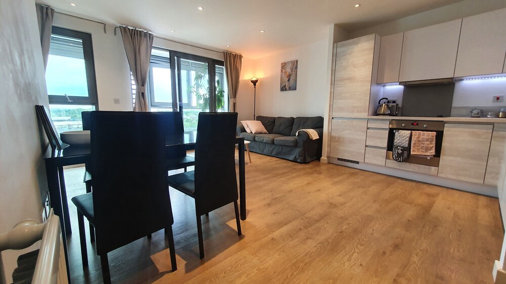 West Side Apartments Brentford