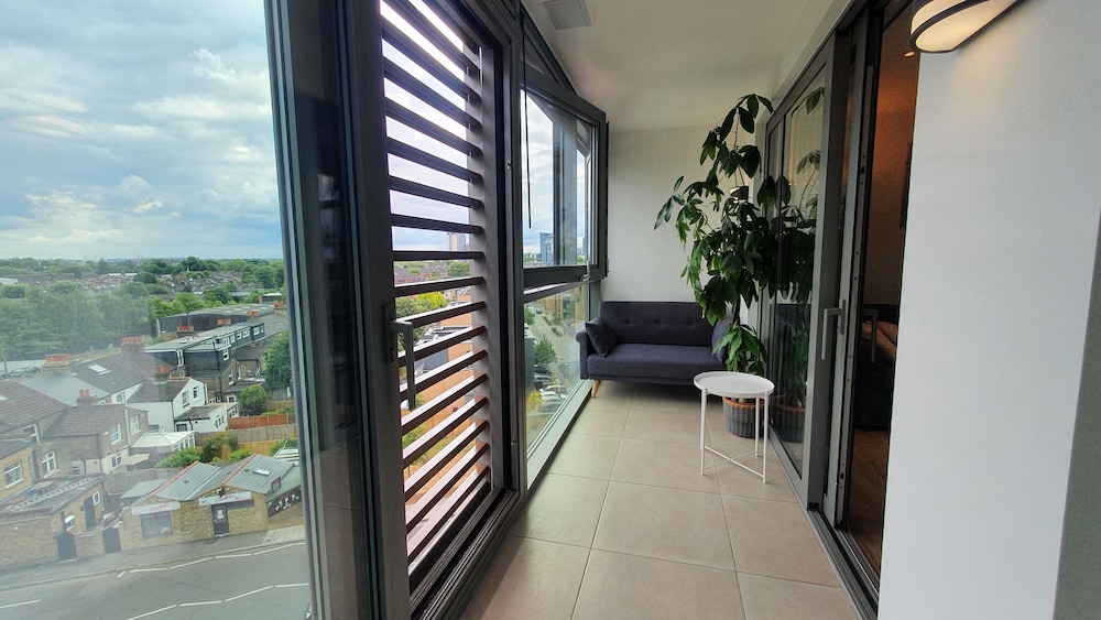 West Side Apartments Brentford