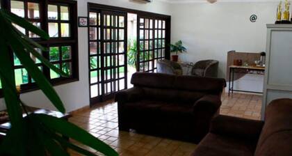 Premier Garden Hotel