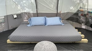 1 bedroom, WiFi, linens